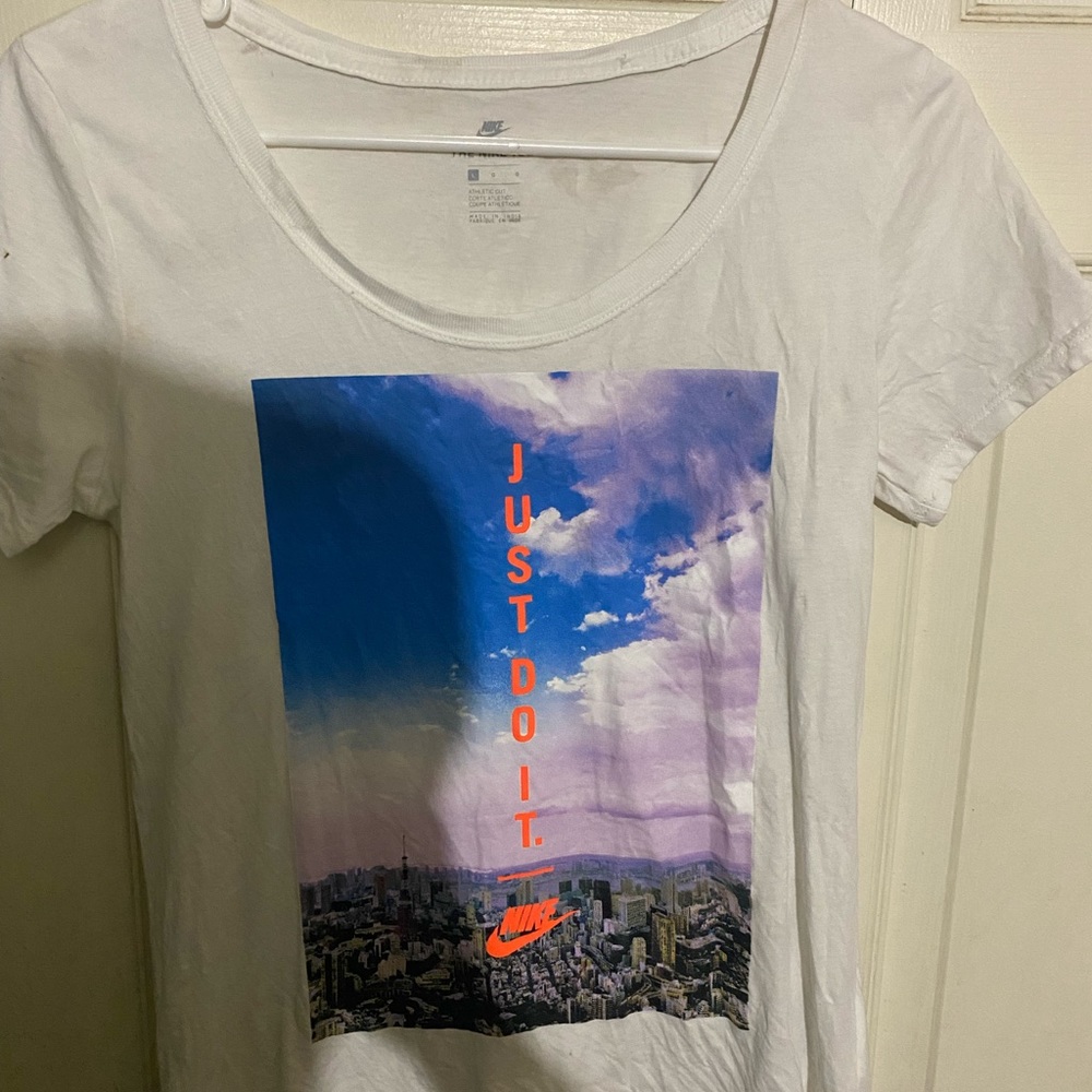 Nike t shirt